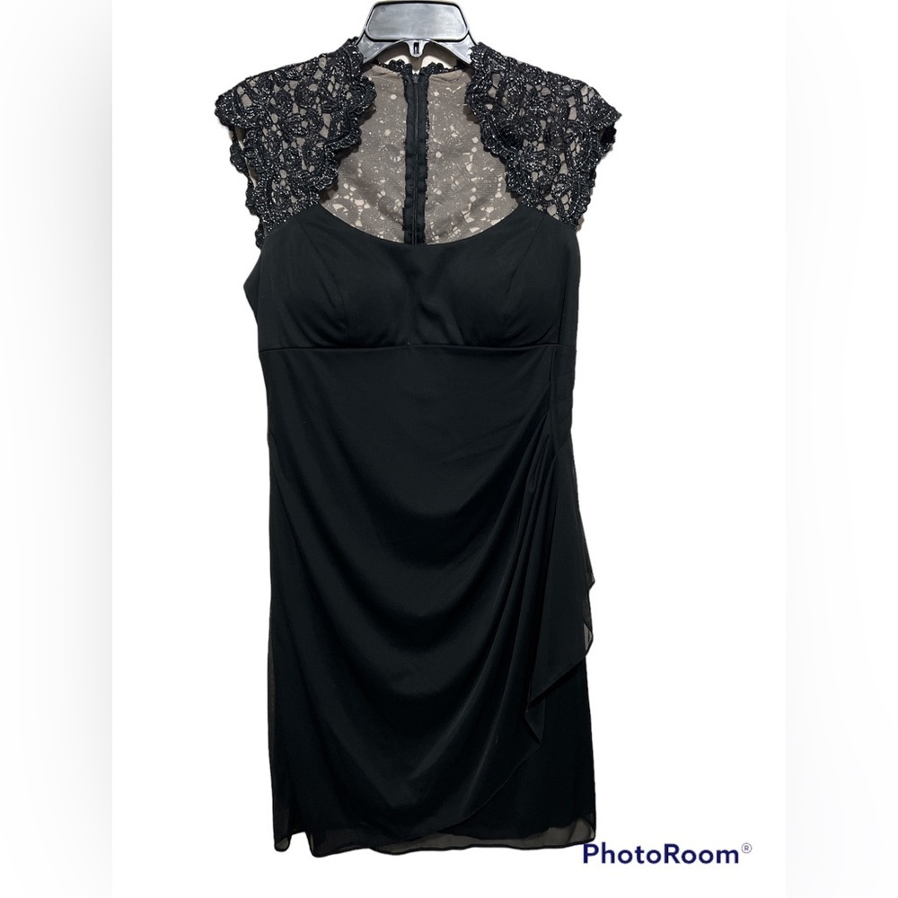 XSCAPE Women’s Cocktail Dress, Never Worn, No Tags